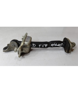 Limitador De Porta Dianteira Direita Honda Fit 2003 - 2008