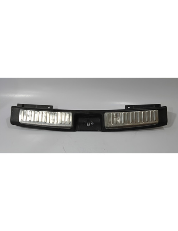 Soleira Porta Malas Airtrek 2003 - 2008 Preto