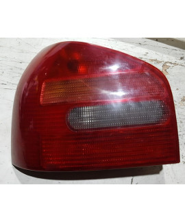 Lanterna Traseira Esquerda Audi A3 1997 - 2002 Esquerdo Bicolor