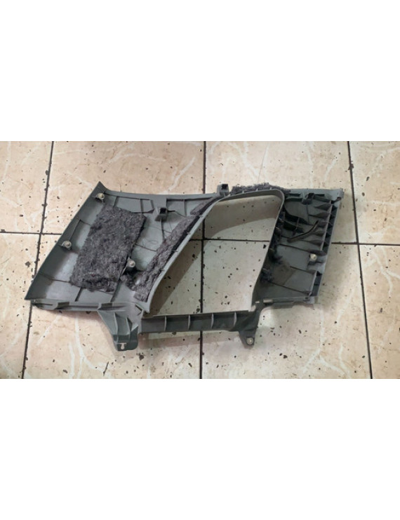 Acabamento Vidro Fixo Traseiro Direito Grand Vitara 2011