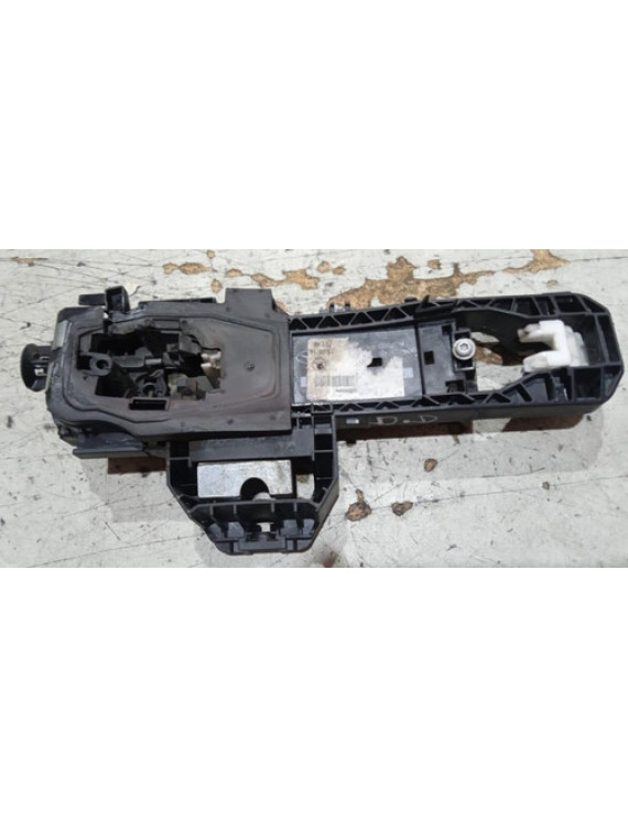 Suporte Maçaneta Dianteira Direita Mercedes Gla200 2015