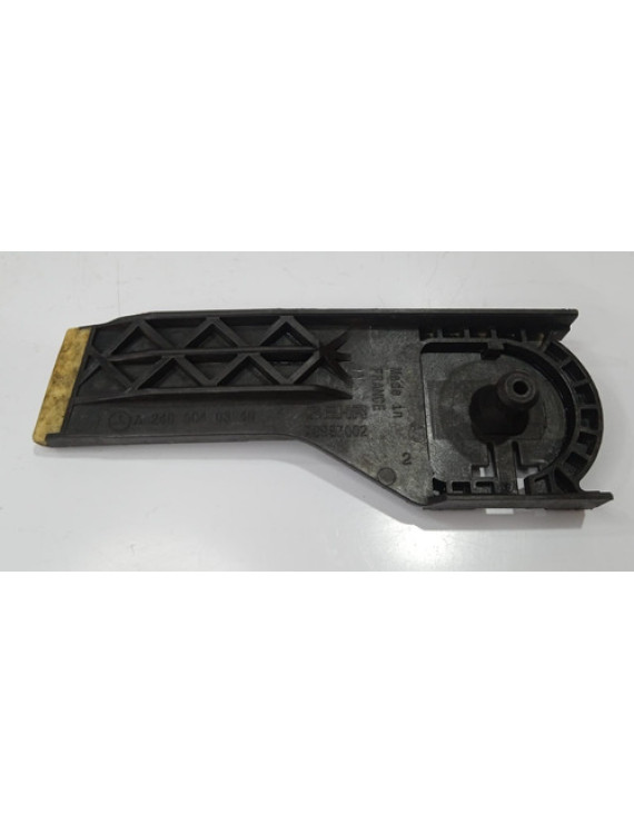 Suporte Esquerdo Radiador Mercedes A200 B200 2013 - 2017