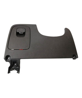 Acabamento Inferior Painel Volante Tracker 2015 Acabamento Inferior Painel Volante Tracker 2015