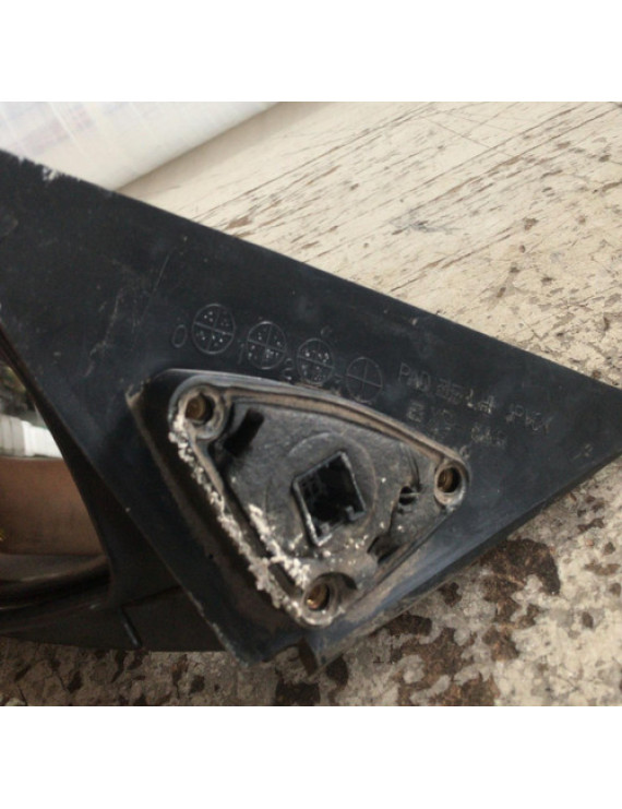 Retrovisor Esquerdo Elantra 2001 - 2005 / Detalhes