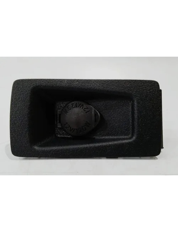 Tomada Console Central Corolla 2015 2016 2017 2018