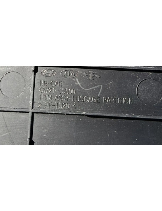 Moldura Acabamento Painel Traseiro Hb20 Sedan 2013 - 2018
