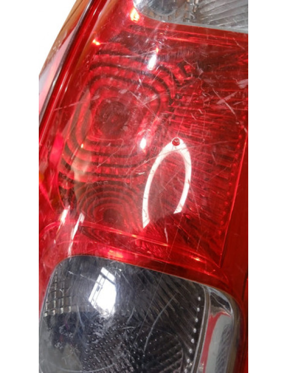 Lanterna Fumê Esquerda Fiat Uno Vivace 2011 - 2014