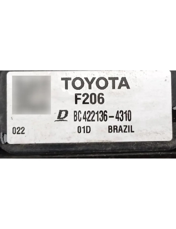 Radiador Água E Ar Corolla 2.0 2020 21 2022 Detalhe