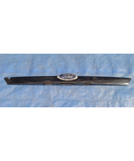 Friso Tampa Traseira Focus Hatch 2008 - 2012 / Avaria