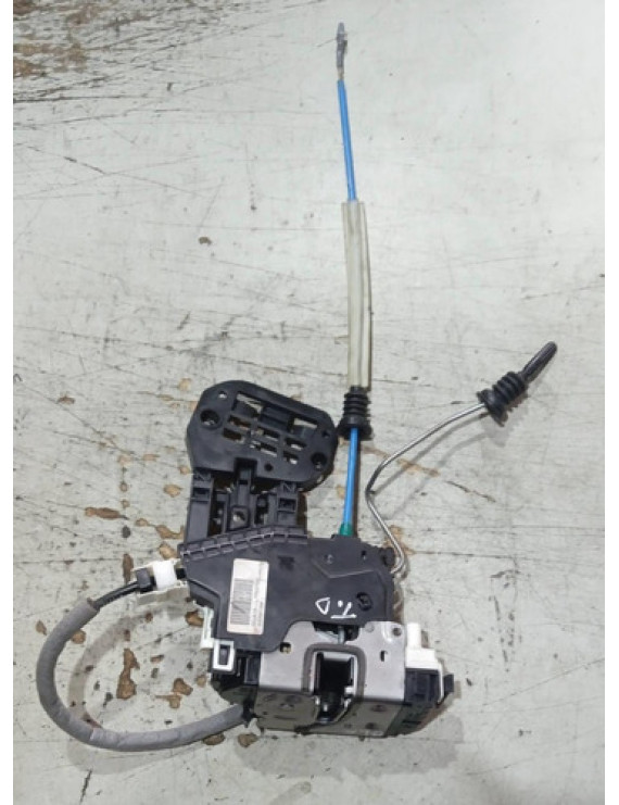 Fechadura Traseira Direita Mercedes Gla200 2013 2014 15 2016