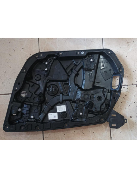 Máquina De Vidro Dianteiro Direito Mercedes C300 2018