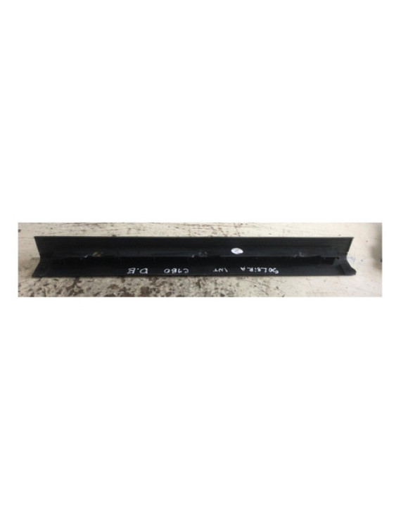 Soleira Porta Dianteira Esquerda Mercedes C180 2008 - 2012