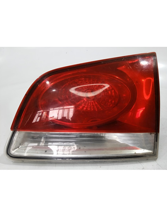 Lanterna Direita Tampa Palio Weekend 2008 - 2012 Direito/passageiro Vermelho