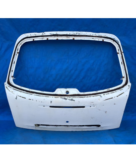 Tampa Traseira Fiat Brava 1998 Á 2003 / Detalhe Branco