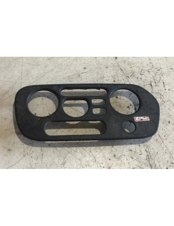 Moldura Do Painel Mitsubishi Colt 1996 - 2003 / Mr189245