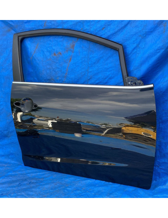 Porta Dianteira Direita Kia Cerato 2013 2014 2015 2016