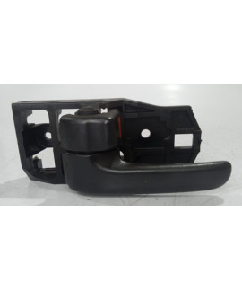 Maçaneta Interna Dianteira Esquerda Toyota Rav4 2001 - 2005