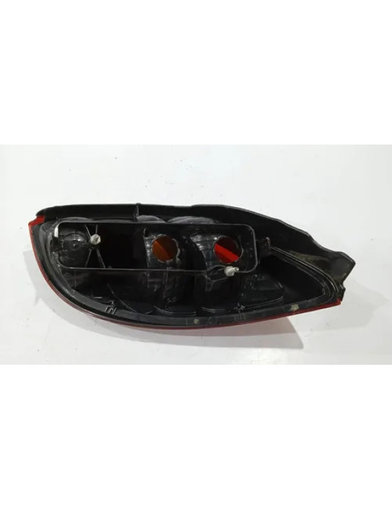 Lanterna Esq Celta 2001 2002 2003 2004 2005 2006 2007 Esquerdo/motorista Vermelho Âmbar