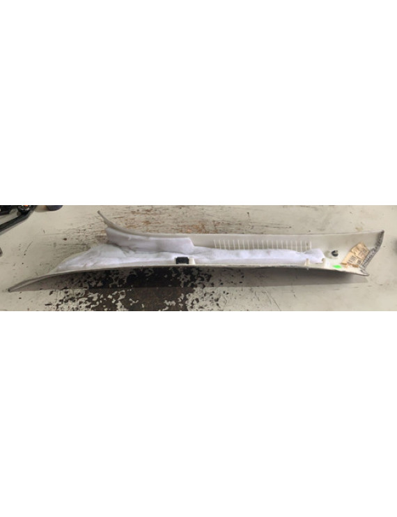 Moldura Interna Parabrisa Dir. Mercedes R500 07 A2516902025