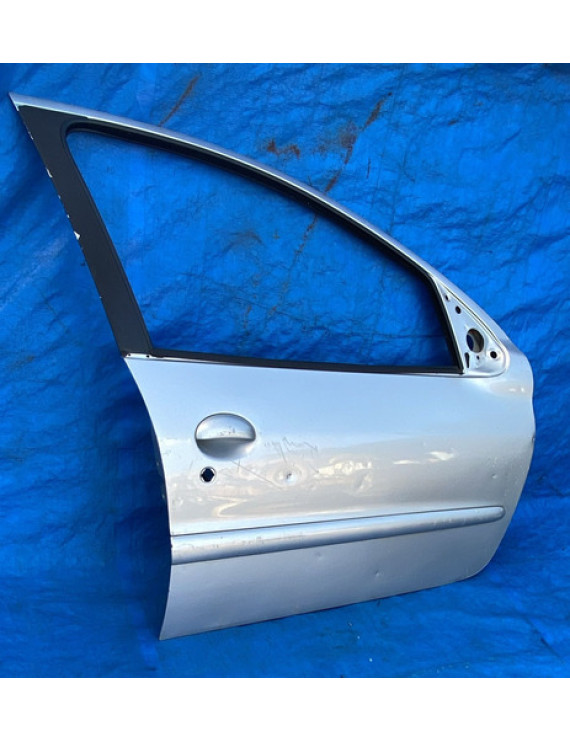 Porta Dianteira Direita Peugeot 206 Escapade 2001 Á 2012