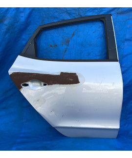 Porta Traseira Direita Ix35 2013 A 2017 / Detalhe Prateado