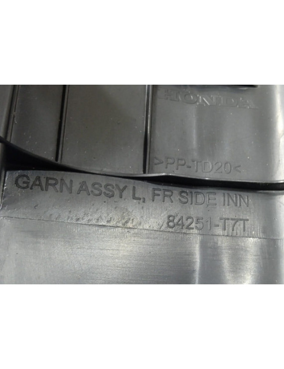 Acabamento Soleira Porta Dianteira Esquerda Hrv 2016 - 2021 Preto