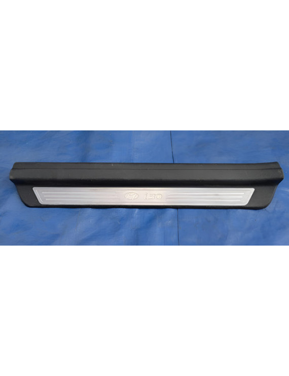 Soleira Porta Dianteira Esquerda Hyundai I30 2008 - 2011 Preto
