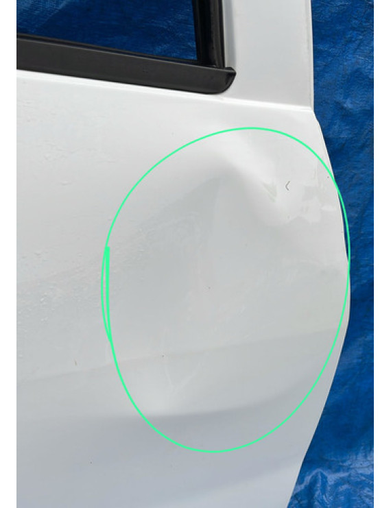 Porta Traseira Direita Duster Oroch 2016 A 2021 Avaria Branco