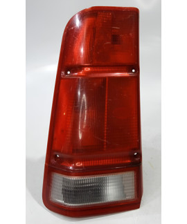 Lanterna Esquerda Discovery 2 1999 A 2002 / Detalhe Esquerdo/motorista Vermelho
