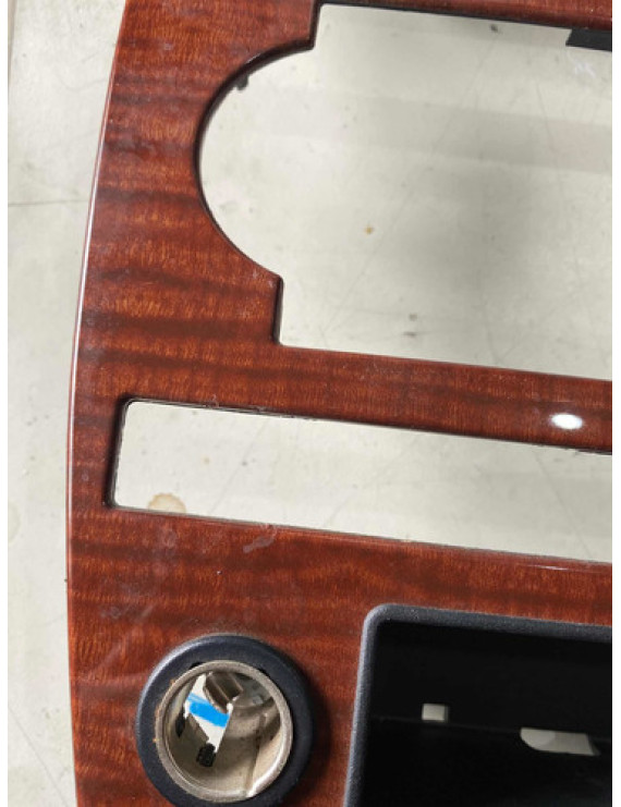 Moldura Central Grand Cherokee 2006
