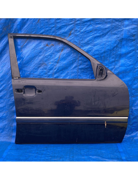 Porta Dianteira Direita Mercedes C280 C180 1995 - 1999