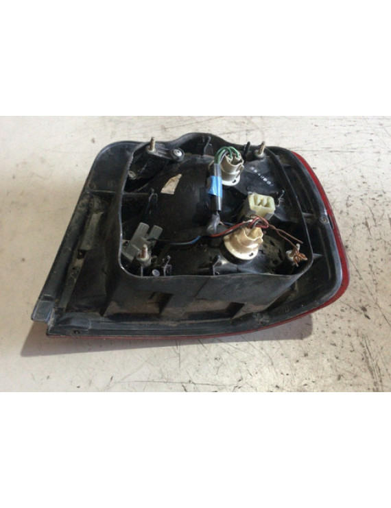Lanterna Esquerda Hyundai Elantra 1993 - 1996
