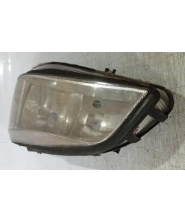 Farol Esquerdo Zafira 2001 - 2012 / Detalhe
