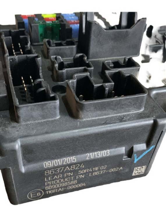 Caixa Fusíveis Outlander 3.0 V6 2012 / 8637a824