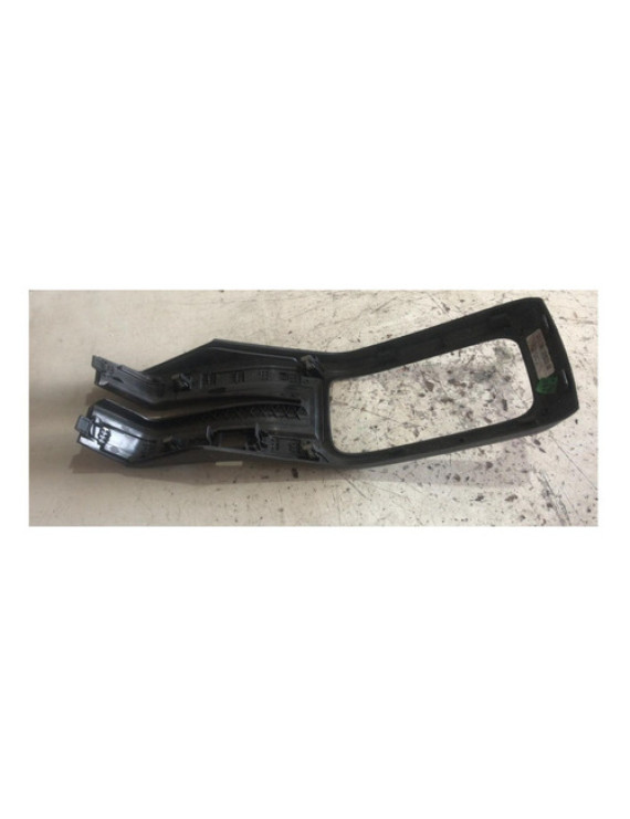 Moldura Console Freio Mão Peugeot 2008 2017