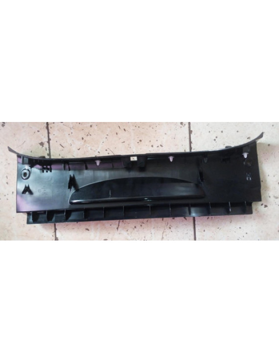 Acabamento Porta Malas Mercedes C300 2018 A2056908104