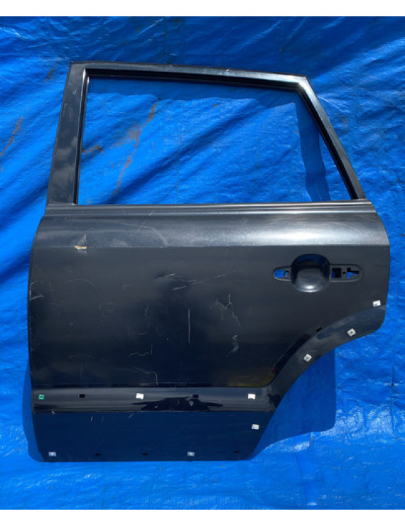 Porta Traseira Esquerda Tucson 2007 A 2015 / Detalhe - Traseira - Esquerda - Preto