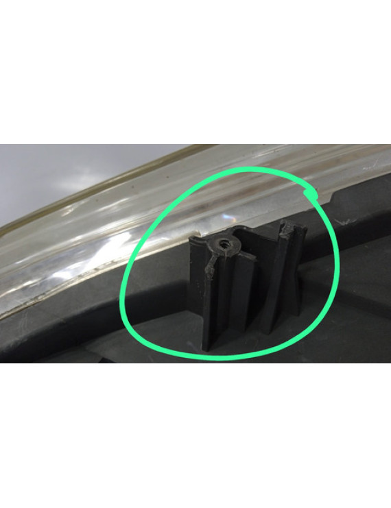 Farol Direito C3 2014 2015 2016 2017 2018 2019