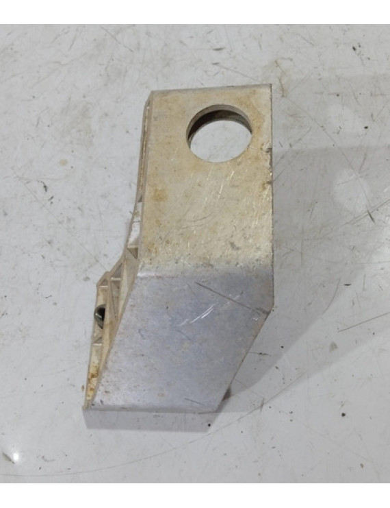 Suporte Radiador Esquerdo Mercedes C200 C300 2015 - 2018