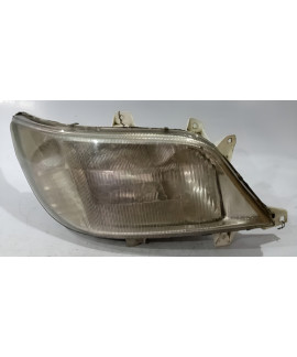 Farol Direito Mercedes Sprinter 2001 2002 2003 / Detalhe