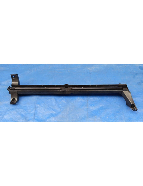 Suporte Direito Tampão Porta Malas Volvo Xc60 2011 - 2016