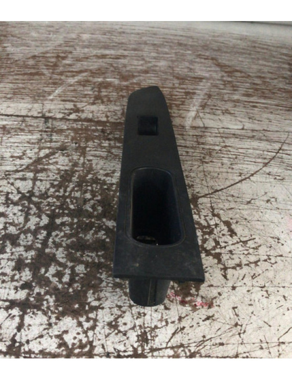 Moldura Traseira Direita Sentra 2007 - 2013 / 82960et000