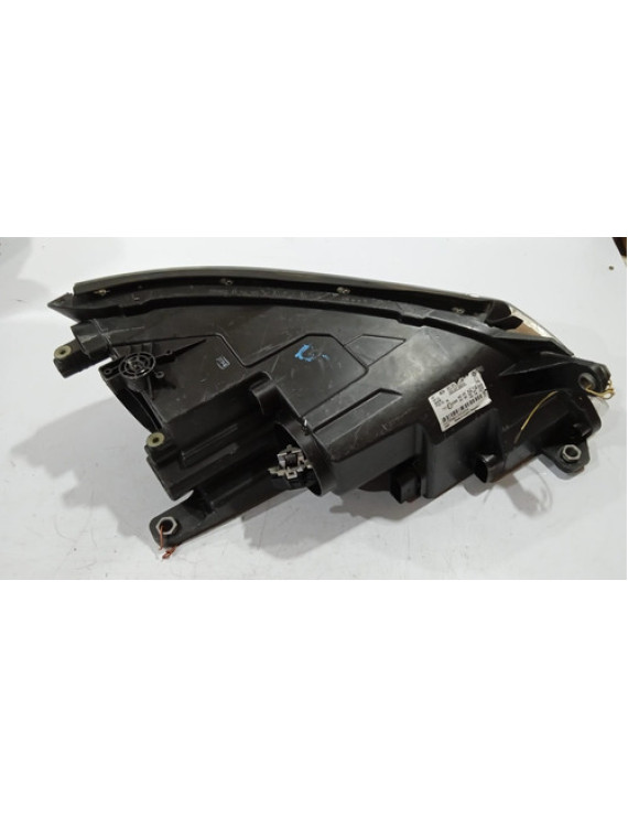 Farol Esquerdo Tiguan 2009 2010 2011  / Detalhe