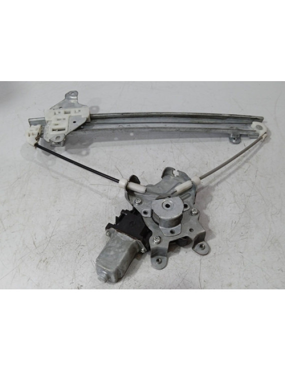 Máquina Vidro Traseira Direita Airtrek 2003 - 2008