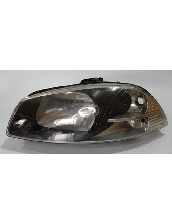 Farol Esquerdo Fiat Siena Palio Strada 2008 - 2015 Detalhe Esquerdo/motorista