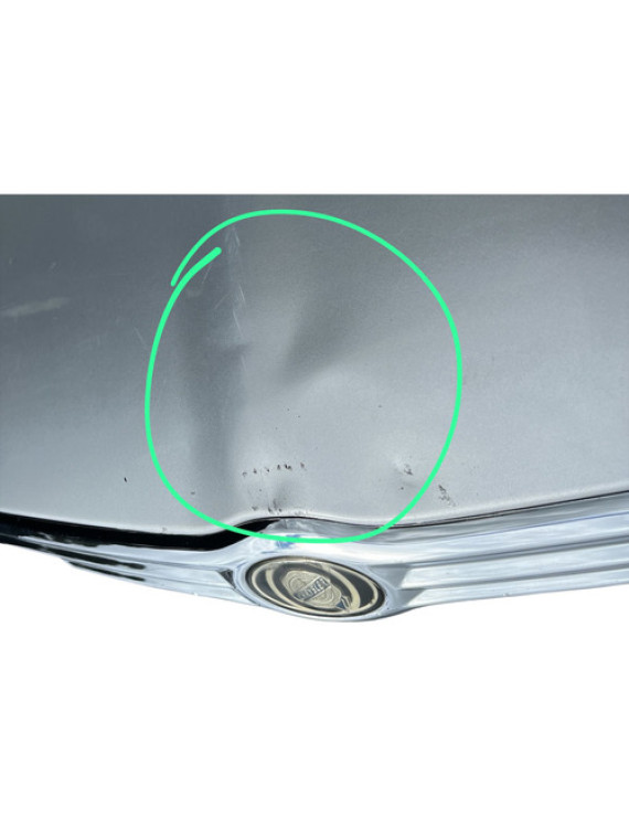 Capô Town Country 2008 A 2012 / Detalhes