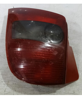 Lanterna Esquerda Fiat Palio 1996 1997 1998 1999 2000    Esquerdo Vermelho