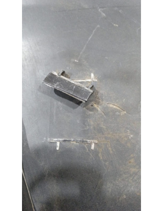 Moldura Porta Traseiro Esquerda Tucson 2006-2015 / Avaria  
