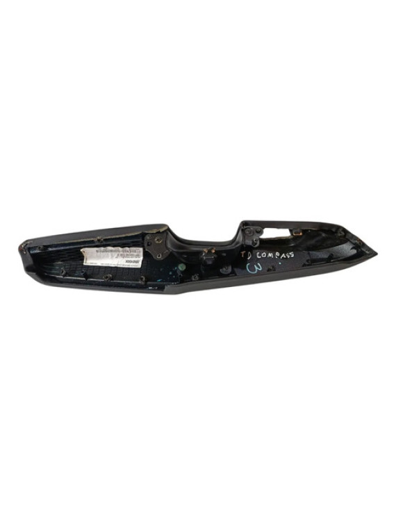 Puxador Porta Traseira Direita Jeep Compass 2016 - 2020 Preto Traseira