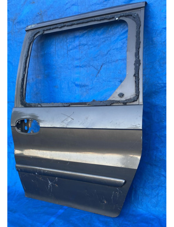Porta Traseira Esquerda Kia Carnival 1998 A 2001 Traseira Esquerda Preto